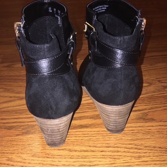 Black booties - Picture 3 of 5